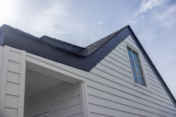 How To Choose The Right Materials for Your Siding Installation in 'Gillett, WI